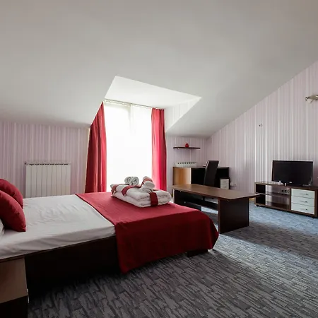 Bulevar Pensjonat 4*