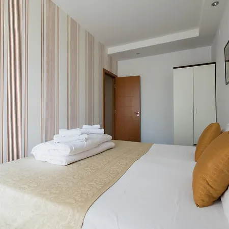 Bulevar 4*